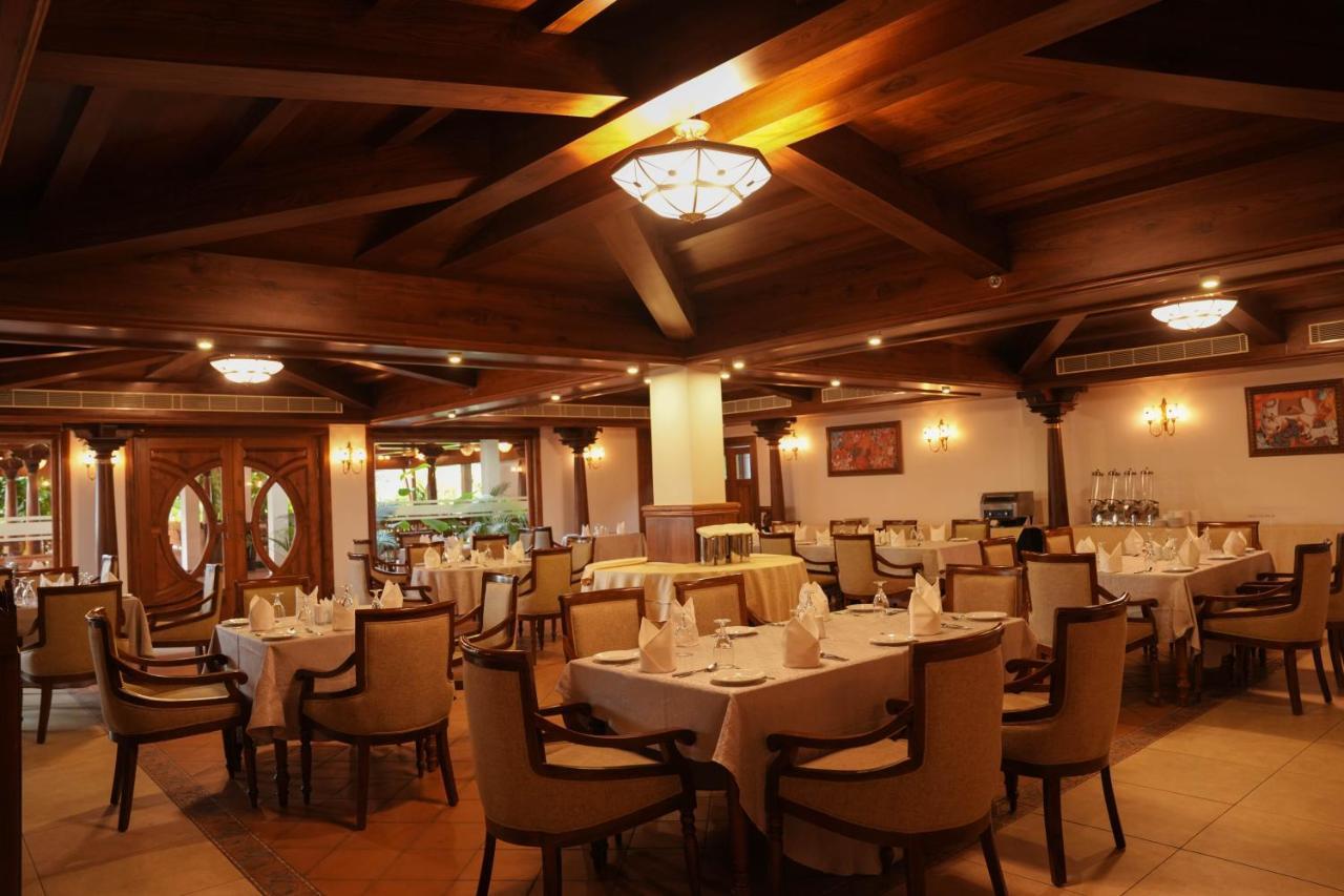 Gokulam Grand Resort & Spa, 쿠마라콤 외부 사진