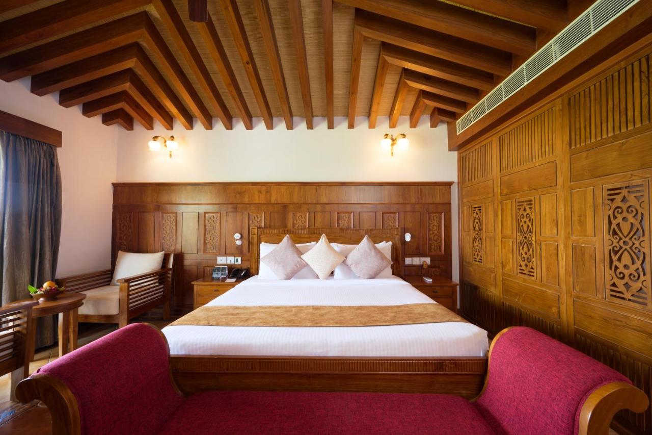 Gokulam Grand Resort & Spa, 쿠마라콤 외부 사진